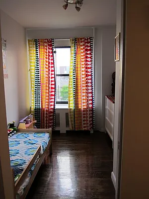 Sold by Real Direct | media 21