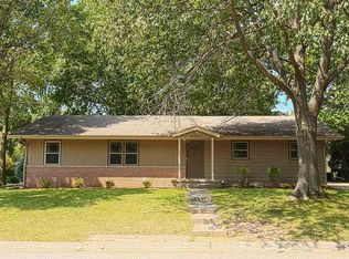 2249 Indian Trail Dr, West Lafayette, IN 47906