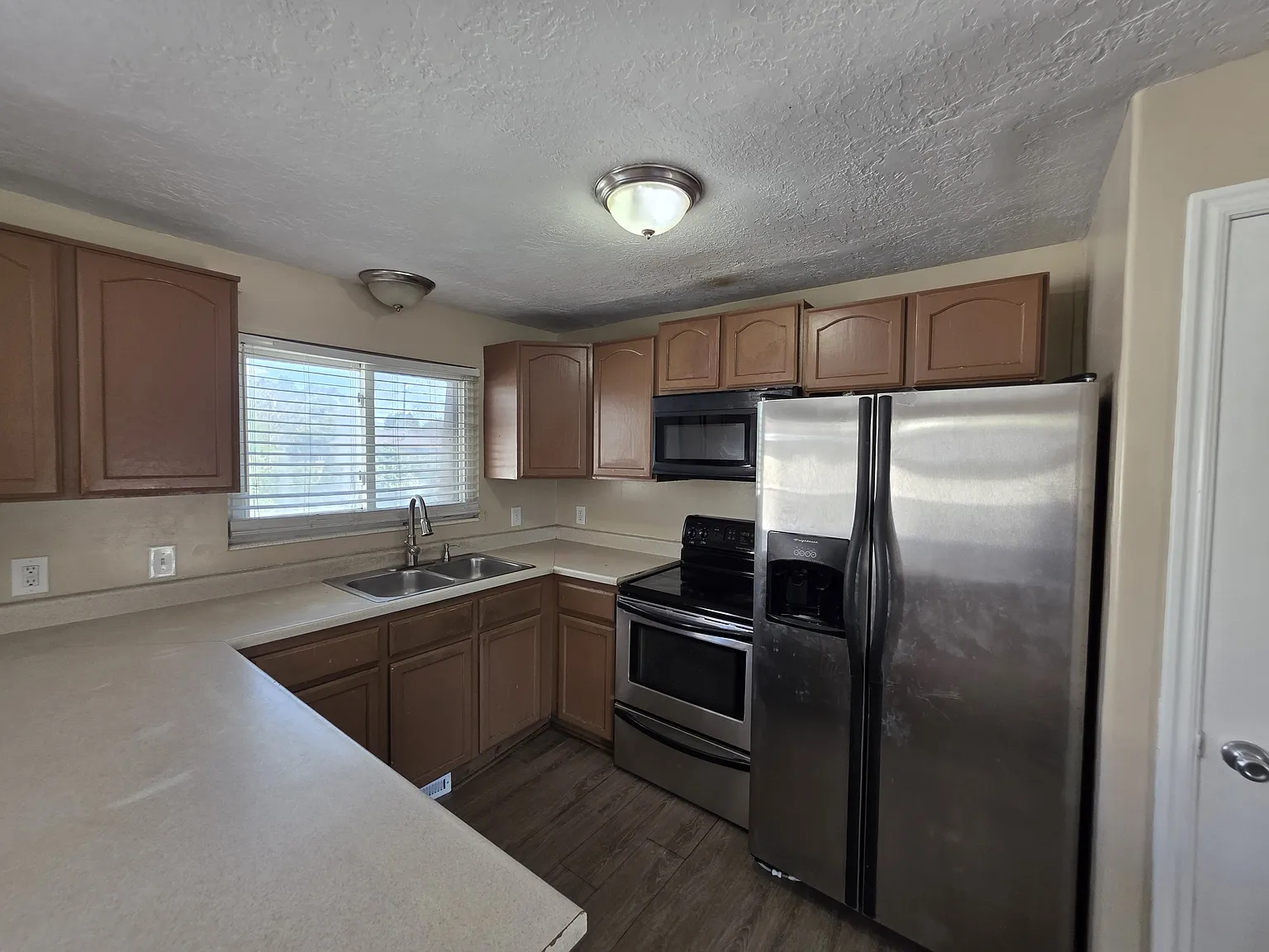 3779 S Oxford Way - A — Photo 3