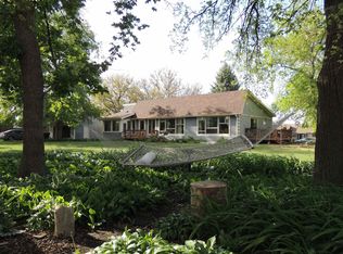 4606 Hudson Rd, Cedar Falls, IA 50613