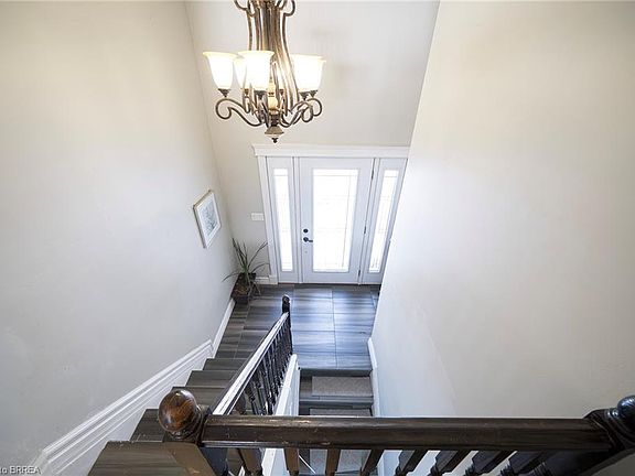 3rd image of 428 Charlotteville Rd #1