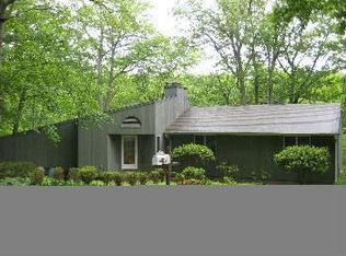 181 Sleepy Hollow Rd, Bloomingdale, NJ 07403