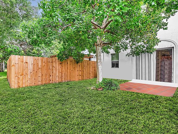 2nd image of 1070 NE 30th Avenue #1070