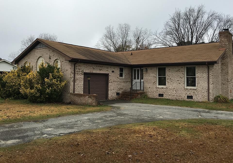 1st image of 101 Pate Cir
