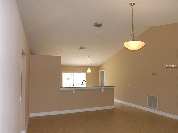 2nd image of 133 Dorchester Ct