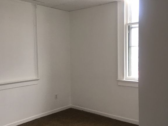 3rd image of 398 Main St #11