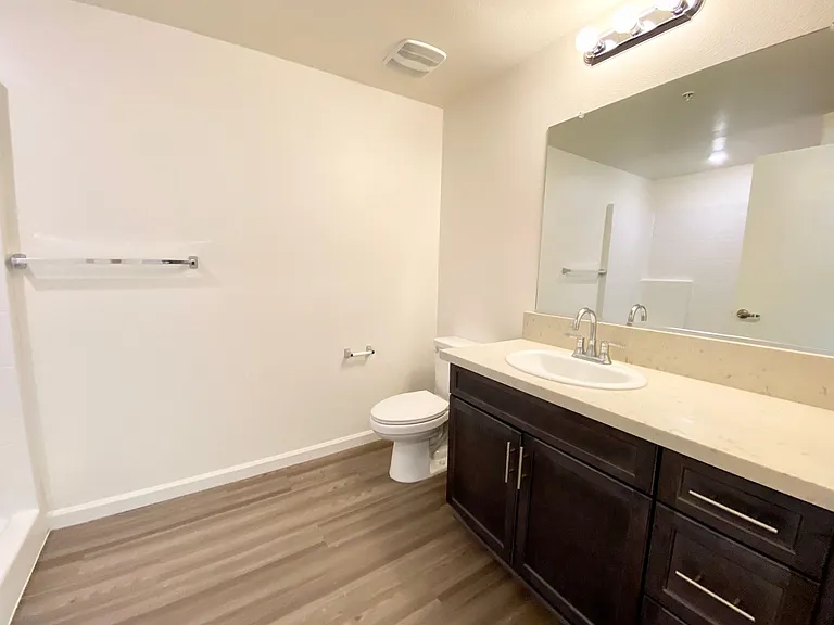 Brand New - Del Rio Apartments — Photo 6