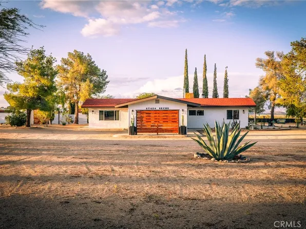 57424 Reche Rd, Landers, CA 92285