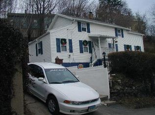 107 Camptown St, Derby, CT 06418