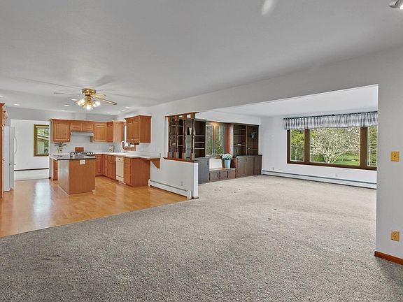 4th image of 10950 N Westview Ln