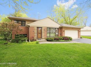 1321 Wendy Dr, Northbrook, IL