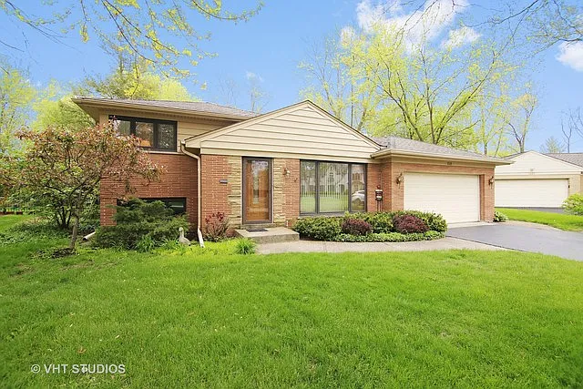 1321 Wendy Dr photo 1