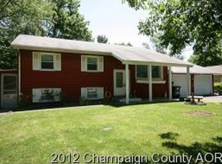 704 N Bourne St, Tolono, IL 61880