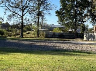 41027 Rustling Oak Dr, Prairieville, LA 70769