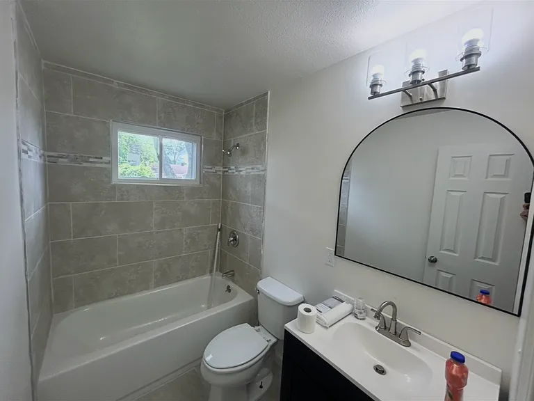 328 Blossom Ave — Photo 3
