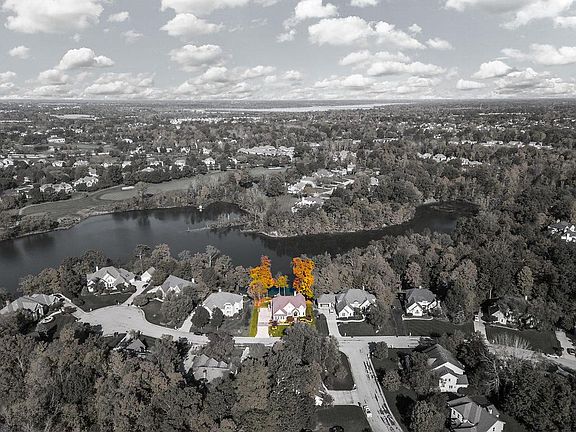 2nd image of 5395 Lake Shore Ave