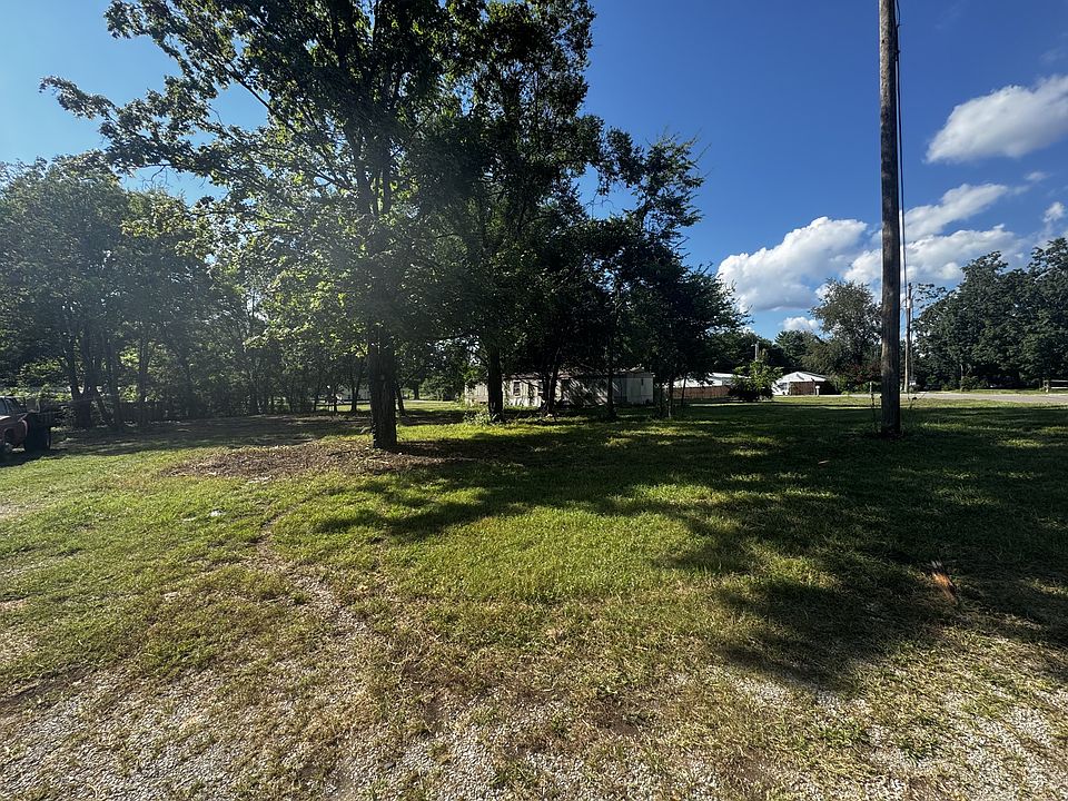 2nd image of 6257 E Buckeye Bottom Rd
