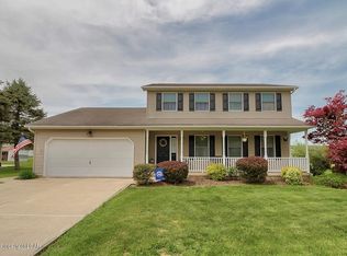 1290 Meadowcrest Dr, Shavertown, PA 18708