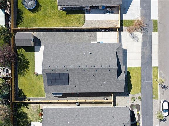 4th image of 1734 NW Upas Pl