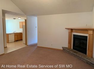 3806 W Montclair St, Springfield, MO 65807