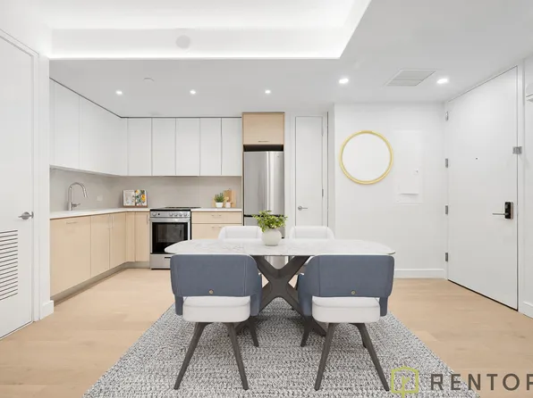 554 West 46th Street image 1 of 22