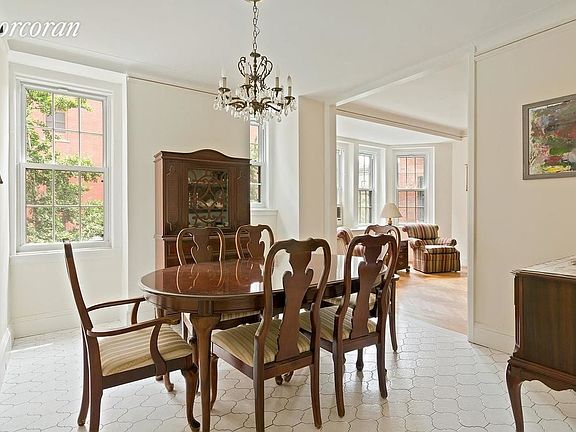 2nd image of 160 Henry St #4D