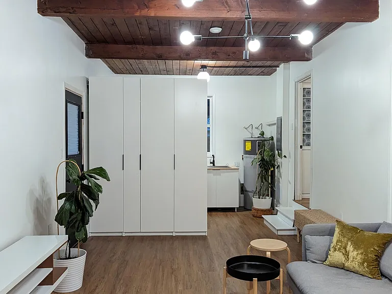 5115 SE 51st Ave — Photo 16