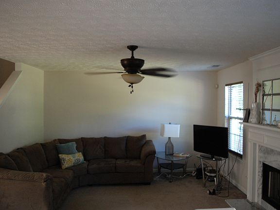 Family room 2