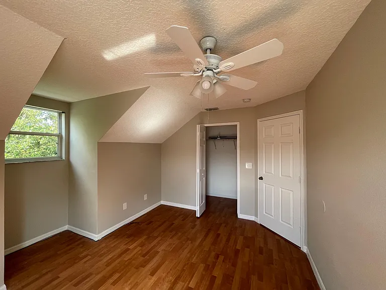 4228 Boca Woods Dr — Photo 11