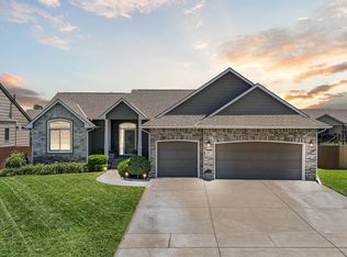8607 W Candlewood Ct, Wichita, KS 67205