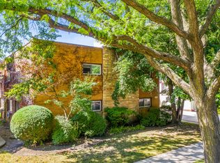 320 N Austin Blvd APT 5, Oak Park, IL 60302