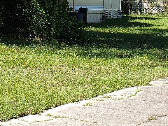 5th image of 434 Leslie Dr