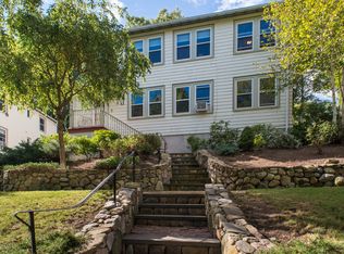 79 Ripley St #79, Newton, MA 02459