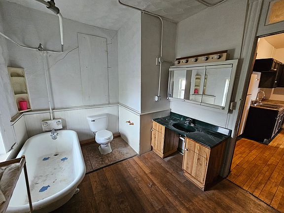 5th image of 309 S Maple Ave #5
