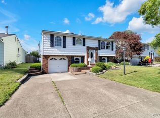 56 W Rouen Dr, Buffalo, NY 14227