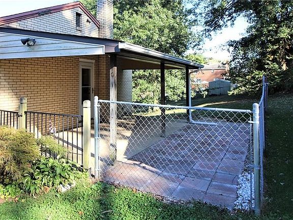 4th image of 6715 Highland Ave