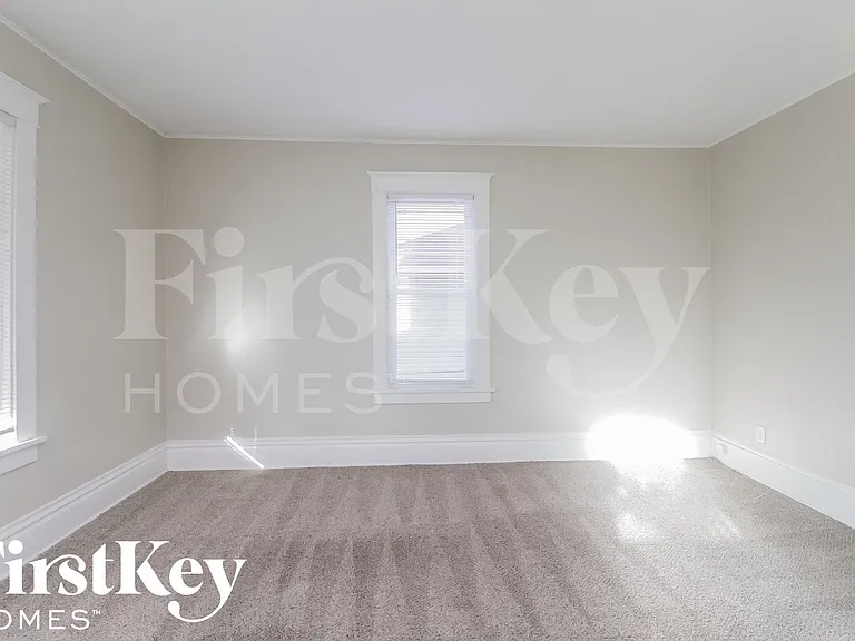 804 Fulton St — Photo 3