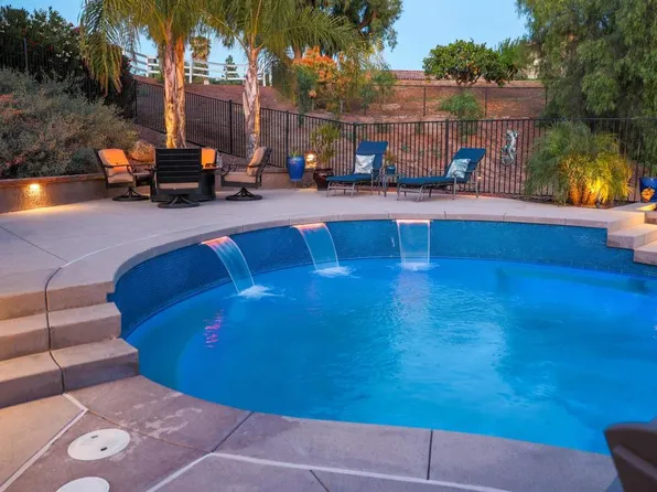 849 Singing Ridge Rd, El Cajon, CA 92019