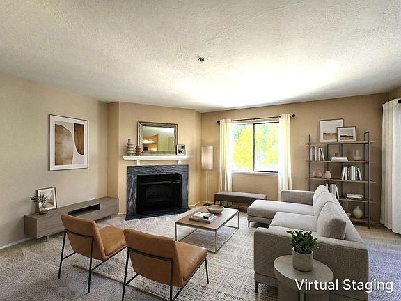 2nd image of 340 Grand Blvd #201