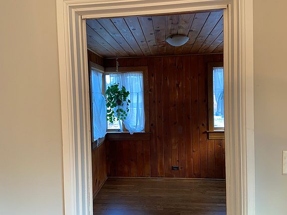 4th image of 5723 N Central Park Ave