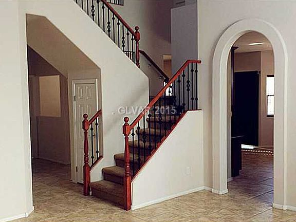 3rd image of 10761 Pinto Mountain Ct