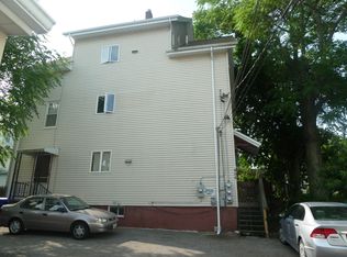 260 Randall St #2, Pawtucket, RI 02860