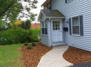 94 94 1/2 Summit St, Fairport, NY 14450