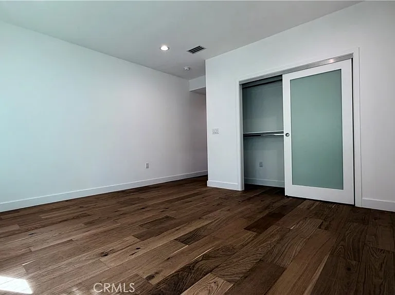 423 S Citrus Ave — Photo 25