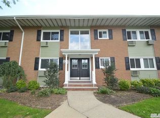 Ellahi Mohammed, North babylon, NY 11703