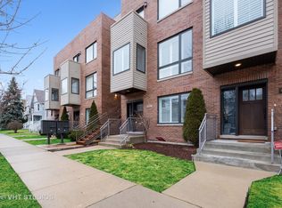 645 Custer Ave UNIT 203, Evanston, IL 60202