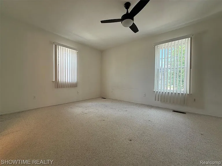 36511 Park Place Dr #74 — Photo 9