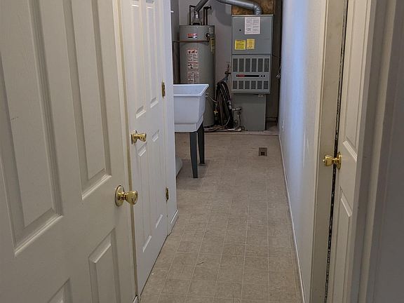 4th image of 405 Barbara Dr