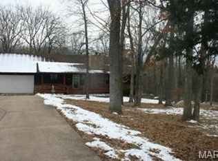 3836 Rustic Woods Dr, Hillsboro, MO 63050