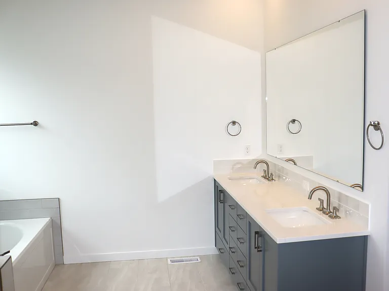 5302 W McNair St — Photo 17